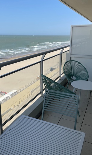 Long Beach 2 , 8-02