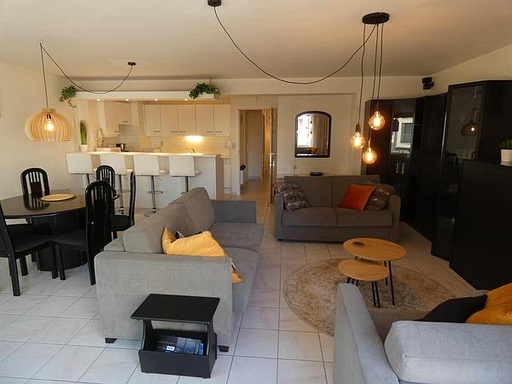 METROPOLE I